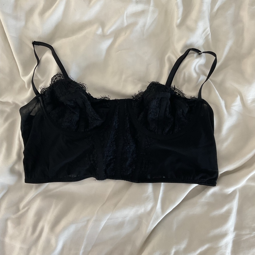 Urban Outfitters Women’s Modern Love Cropped Corset Size L